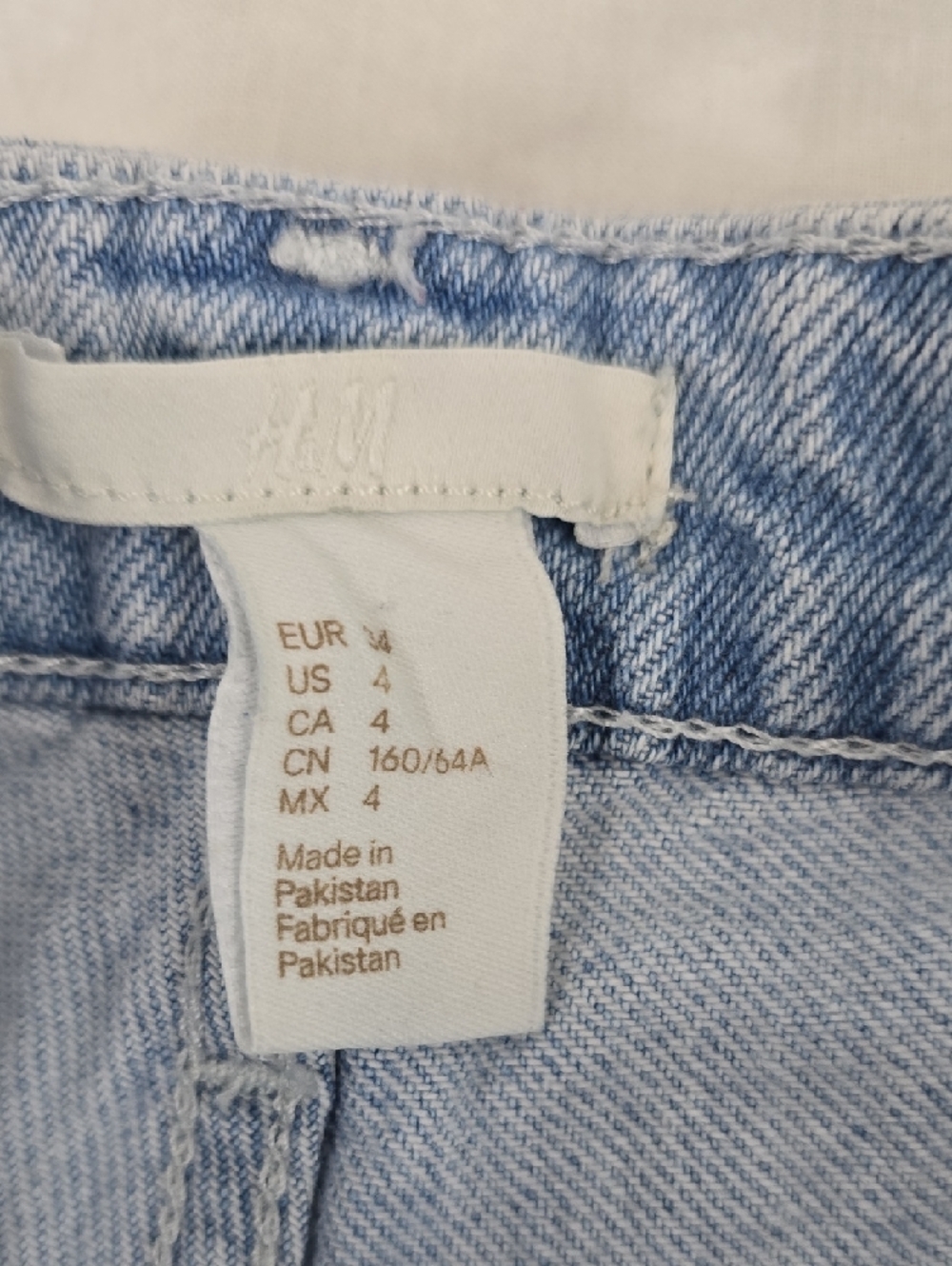H&M Light Blue Distressed Denim Shorts - Picture 4 of 5